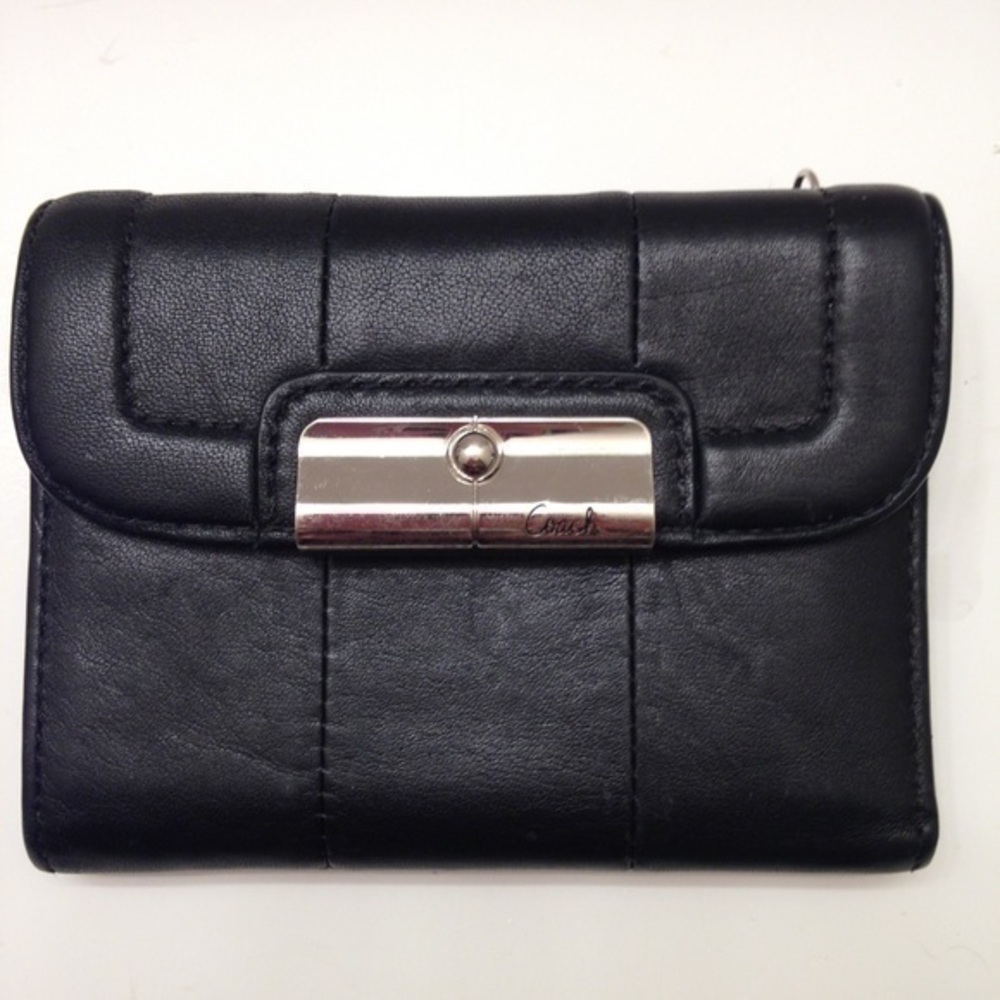 Coach Kirsten wallet black leather